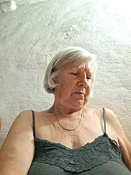Snapshot of KlaudiaDarling chatting on 07/12/26, 07:47 KlaudiaDarling online show from 07/12/26, 07:47