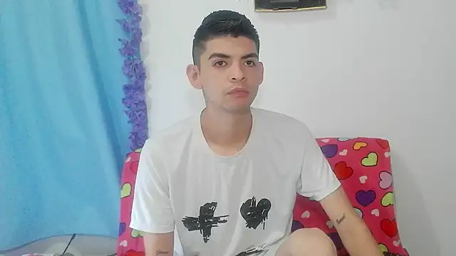 nico22love online show from 02/12/26, 12:27