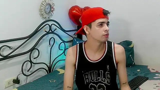 nico22love online show from 02/28/26, 12:32