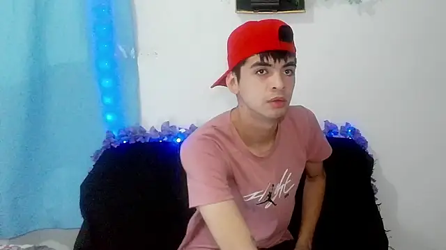 nico22love online show from 02/05/26, 12:34