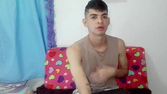 nico22love online show from 02/07/26, 12:13