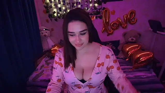 AlisiaRose online show from 03/31/26, 12:12