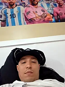 Snapshot of HoofedCylinder chatting on 03/22/26, 05:00 HoofedCylinder online show from 03/22/26, 05:00