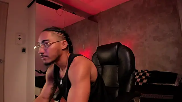 Maximo Zahir online show from 01/15/26, 03:54