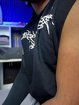 Snapshot of Shankkyyy chatting on 03/02/26, 09:05 Shankkyyy online show from 03/02/26, 09:05