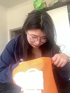 Qidandan778 online show from 02/15/26, 05:41