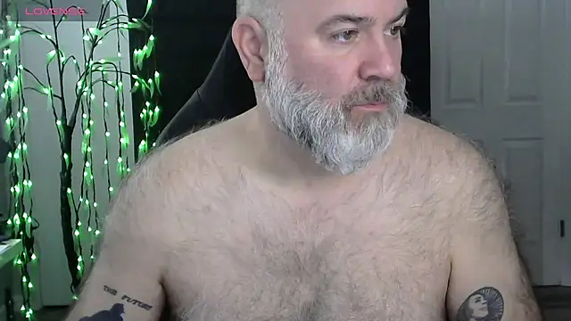 Snapshot of XJJ77x chatting on 02/06/26, 02:13 XJJ77x online show from 02/06/26, 02:13