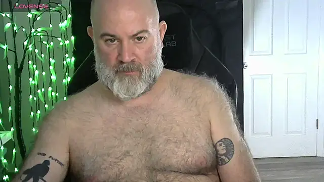 Snapshot of XJJ77x chatting on 02/28/26, 03:06 XJJ77x online show from 02/28/26, 03:06