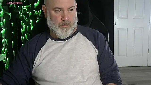 Snapshot of XJJ77x chatting on 02/10/26, 02:10 XJJ77x online show from 02/10/26, 02:10