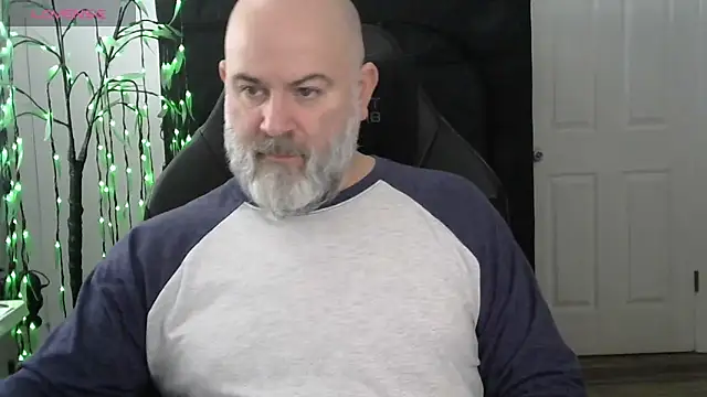 Snapshot of XJJ77x chatting on 02/25/26, 02:39 XJJ77x online show from 02/25/26, 02:39