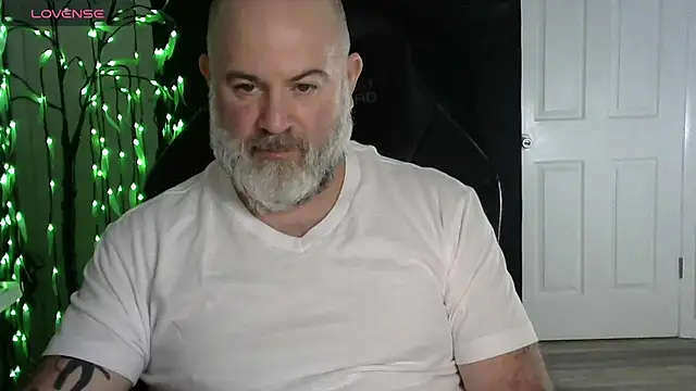 Snapshot of XJJ77x chatting on 02/22/26, 04:26 XJJ77x online show from 02/22/26, 04:26