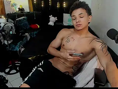 Snapshot of Dres4U chatting on 02/23/26, 06:25 Dres4U online show from 02/23/26, 06:25