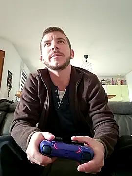 Angel-Boy30 online show from 01/15/26, 11:13