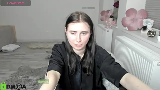 KrissLimada online show from 04/10/26, 09:33