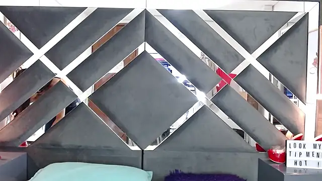 melody  sweet  online show from 02/06/26, 09:11