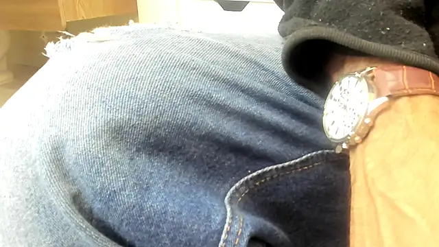 Snapshot of marc_ruffa chatting on 02/15/26, 08:08 marc ruffa online show from 02/15/26, 08:08