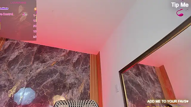 ISABELLA-SCOTT online show from 07/28/26, 08:52