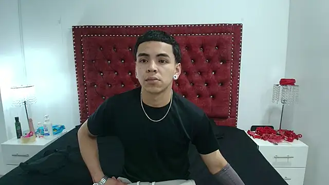 Jaden and sofia online show from 05/13/26, 03:13