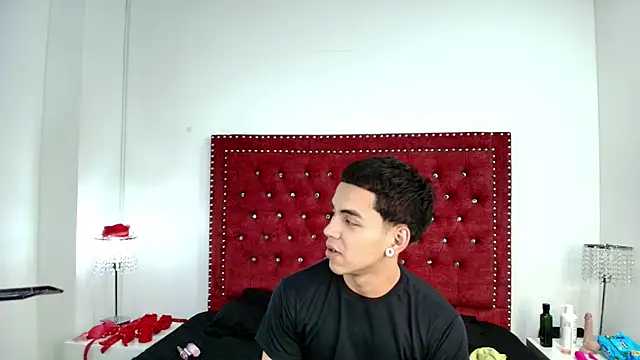 Jaden and sofia online show from 05/14/26, 03:03