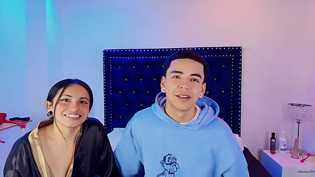 Jaden and sofia online show from 04/15/26, 03:34