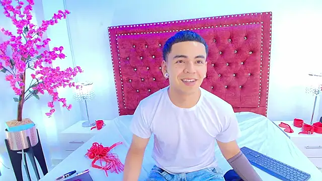 Jaden and sofia online show from 03/28/26, 03:18