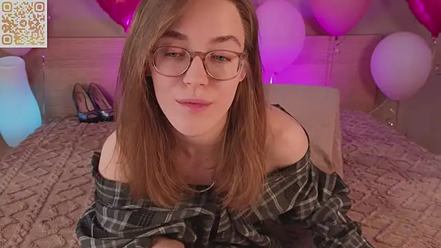 emmasday online show from 04/13/26, 01:37