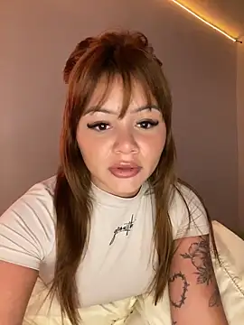 Isisbennett online show from 04/26/26, 06:27