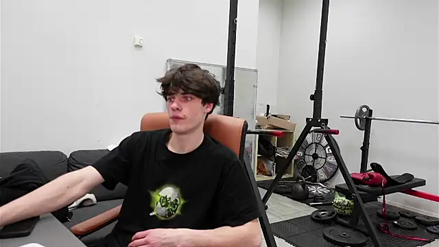 Daniel Shawnn online show from 01/11/26, 06:26