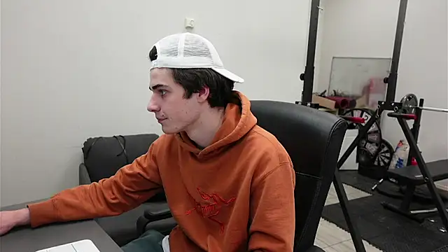 Daniel Shawnn online show from 02/01/26, 08:18