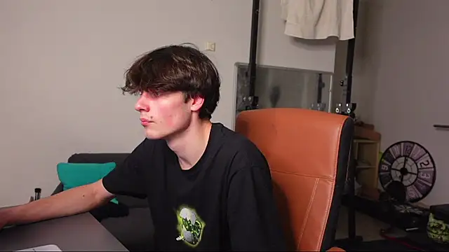 Daniel Shawnn online show from 01/13/26, 05:28