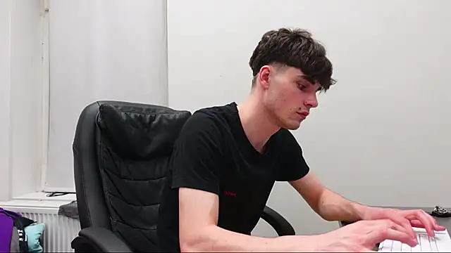 Daniel Shawnn online show from 04/09/26, 10:27