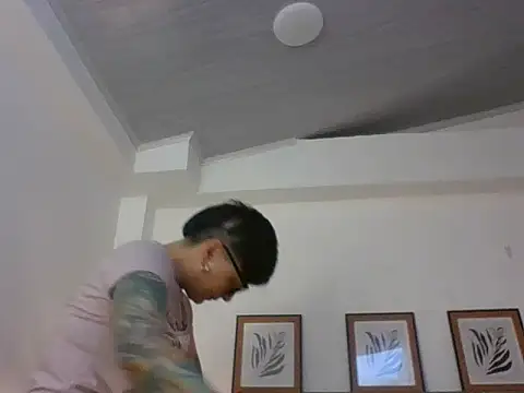 kat paradise online show from 03/03/26, 12:56