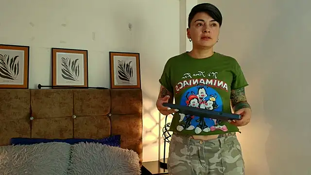 kat paradise online show from 04/05/26, 11:39