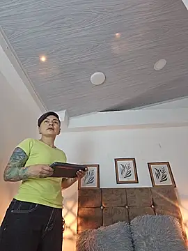 kat paradise online show from 05/19/26, 11:50