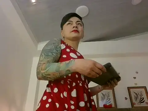 kat paradise online show from 02/12/26, 11:54