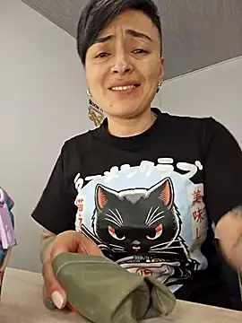 kat paradise online show from 05/10/26, 11:36