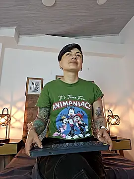 kat paradise online show from 05/09/26, 11:46