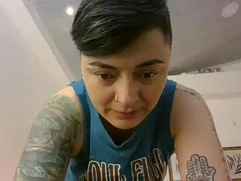 kat paradise online show from 02/26/26, 11:32