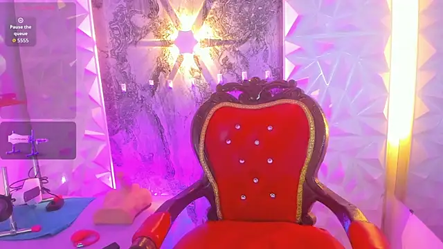 Sofia-love7 online show from 04/15/26, 09:37