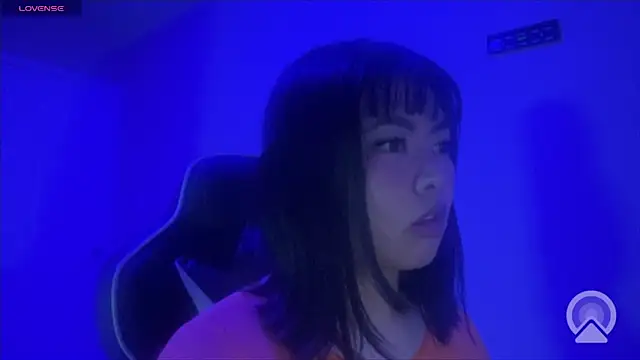 kuromixx444 online show from 02/11/26, 06:46