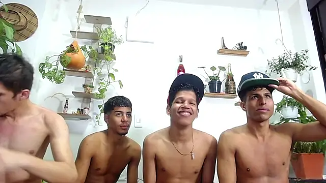 Interracial Snow Bunny online show from 03/08/26, 02:04