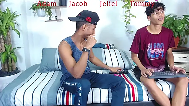 Interracial Snow Bunny online show from 01/12/26, 10:14