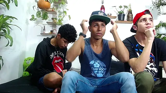 Interracial Snow Bunny online show from 03/07/26, 11:10