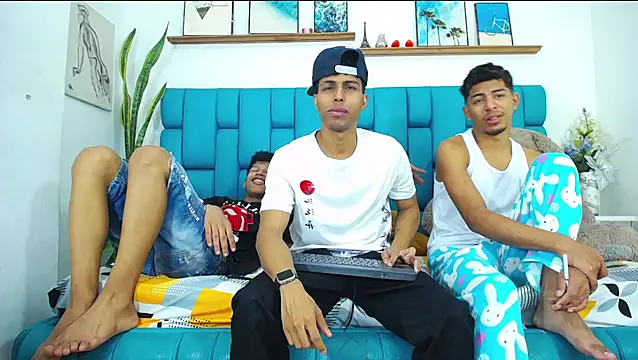 Interracial Snow Bunny online show from 03/09/26, 01:14