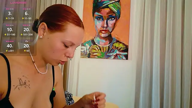 Snapshot of ViktoriaSilk chatting on 05/22/26, 04:16 ViktoriaSilk online show from 05/22/26, 04:16