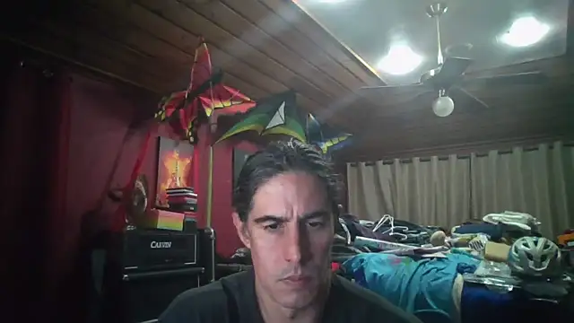 koolchillfun696969 online show from 12/23/25, 04:23