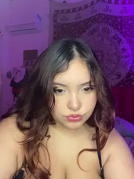 Kinkynikyxxxsttip online show from 05/05/26, 10:40