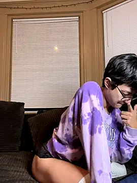 Snapshot of FaiiryArii chatting on 01/08/26, 07:14 FaiiryArii online show from 01/08/26, 07:14