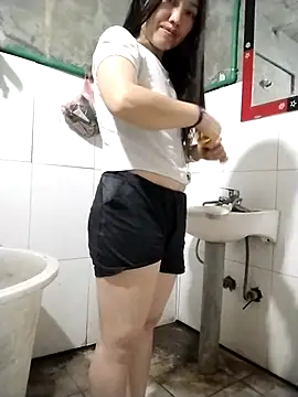 Lovephay8x online show from 04/04/26, 11:17