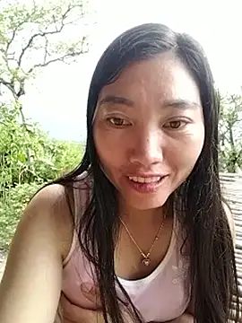 Snapshot of Lovephay8x chatting on 05/15/26, 11:47 Lovephay8x online show from 05/15/26, 11:47